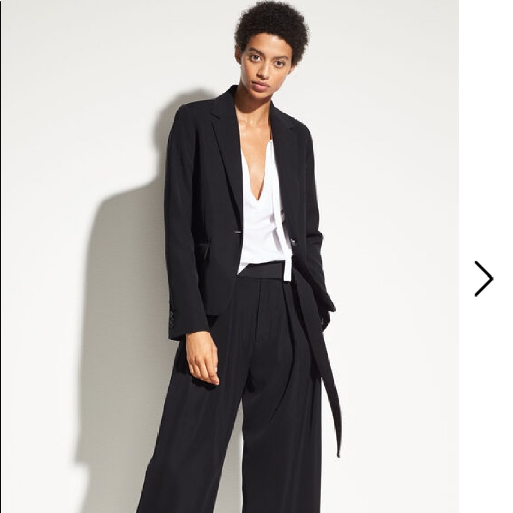 Vince tailored Blazer - Picture 1 of 7